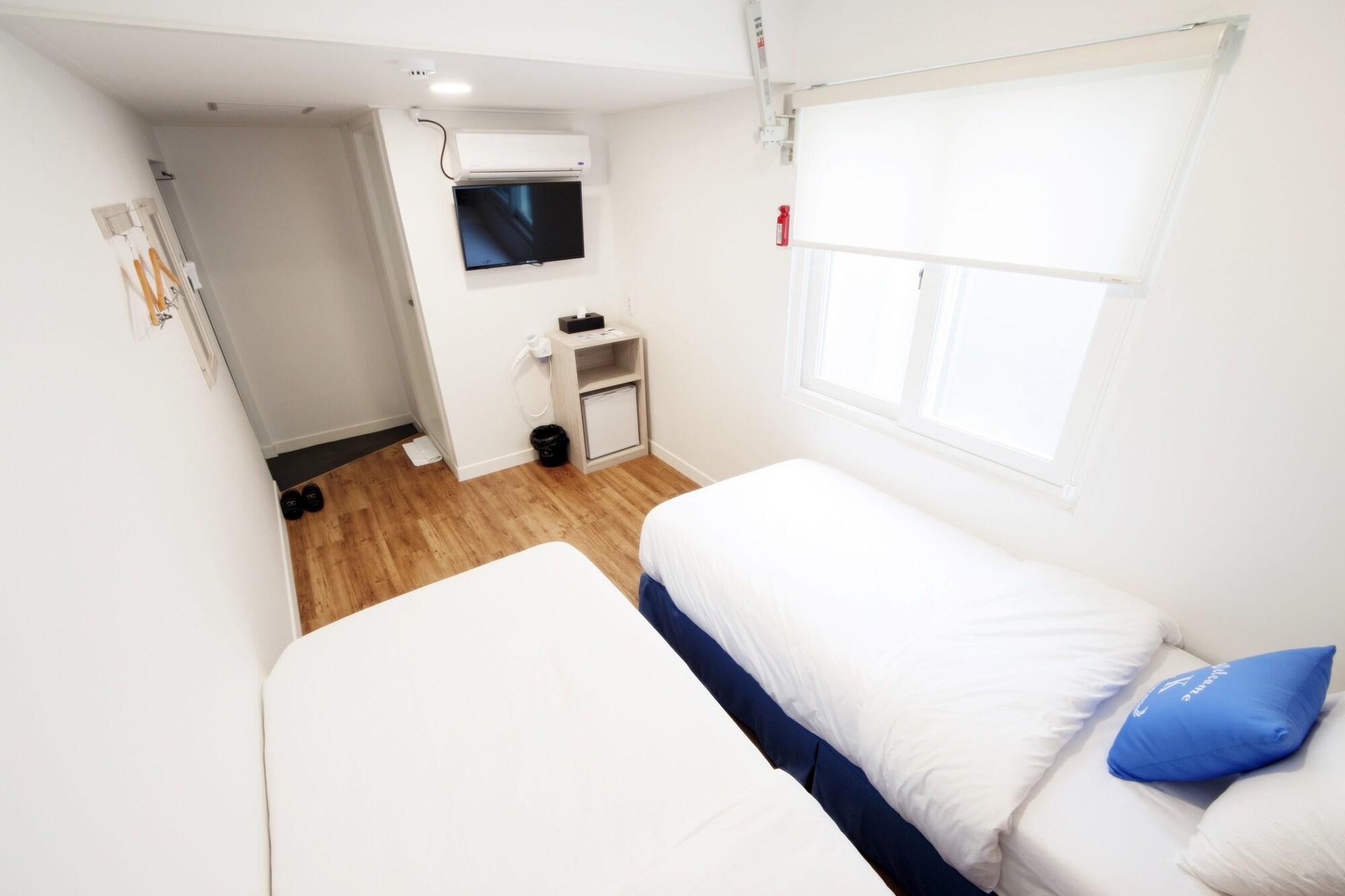 K-Guesthouse Seomyeon 1 Busan Exteriör bild