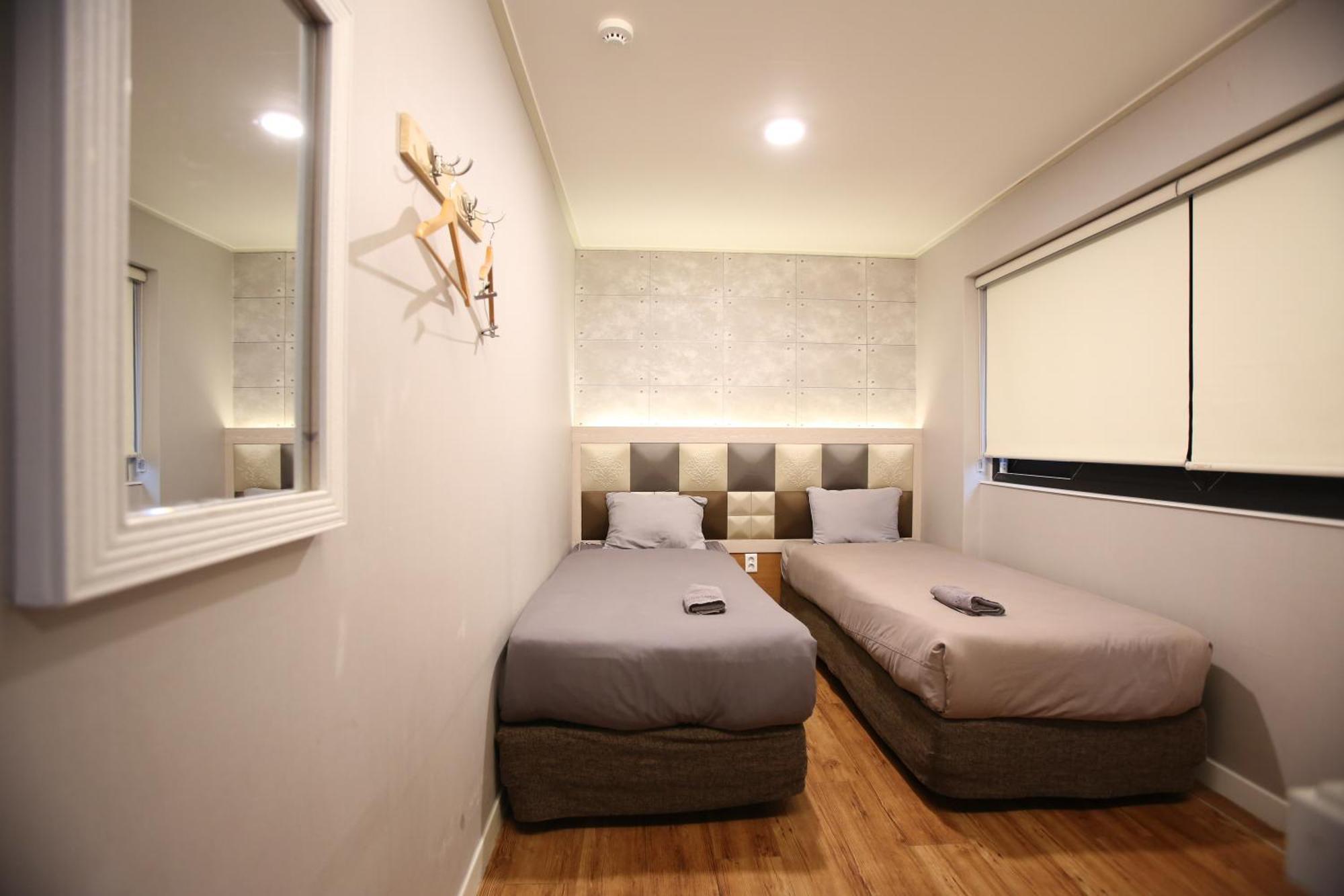 K-Guesthouse Seomyeon 1 Busan Exteriör bild