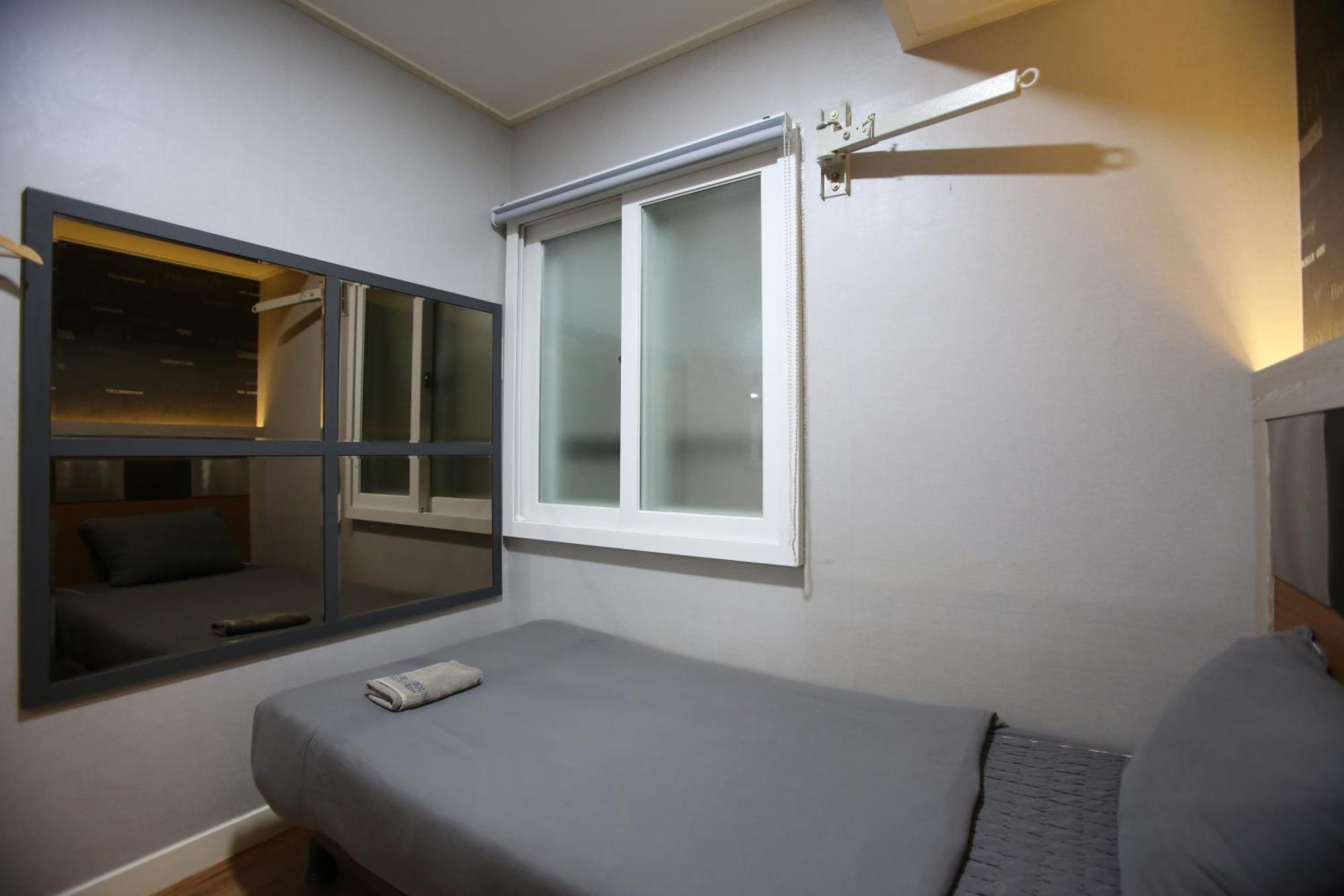 K-Guesthouse Seomyeon 1 Busan Exteriör bild